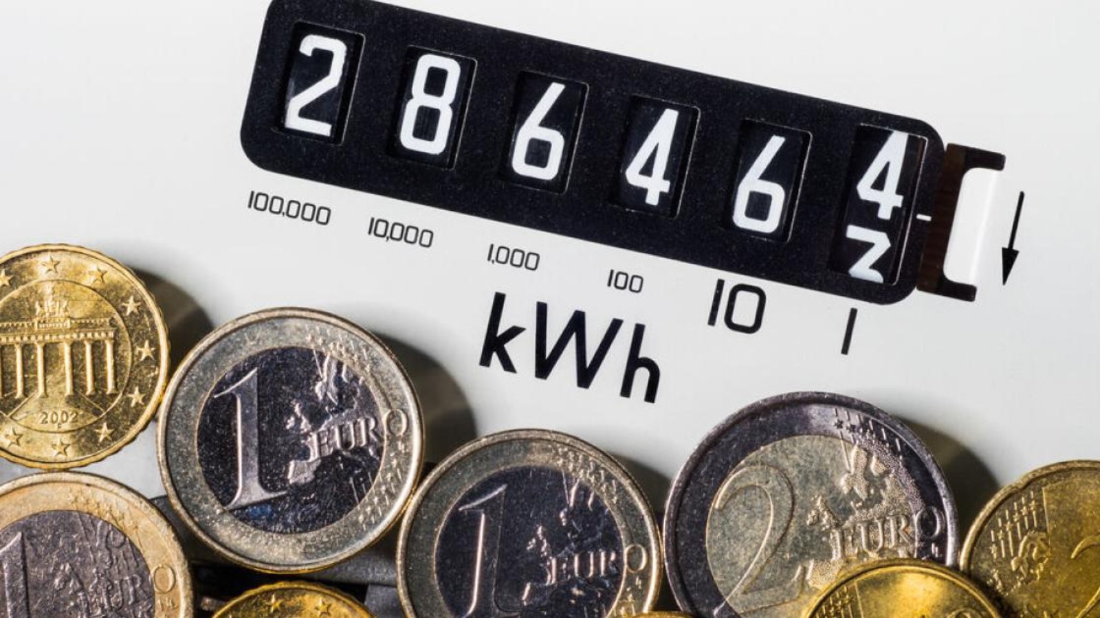 Πράσινα & Μπλε τιμολόγια Μαρτίου σε οικιακό ρεύμα